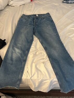 Women’s h&m Divided Light Blue Denim Jeans with Contrast Stitching size 10